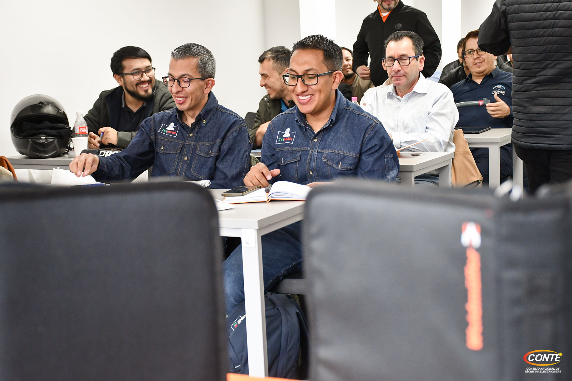 Salón de formación del Programa Certificado de Tableristas