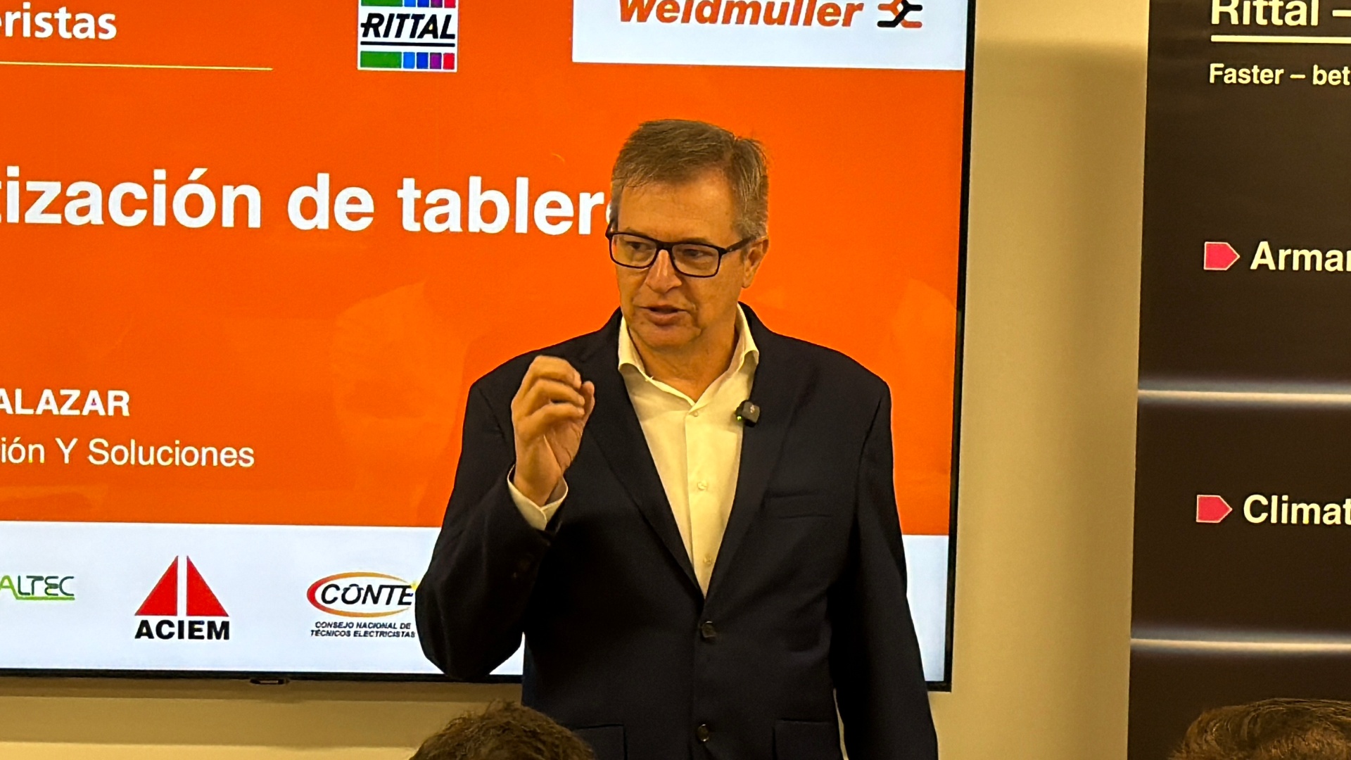 Ponente durante la Sesión 1 del Programa CTW