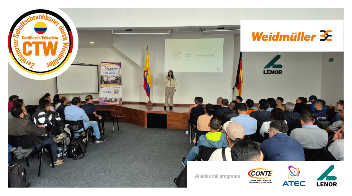 Conferencia en el escenario del Laboratorio Lenor
